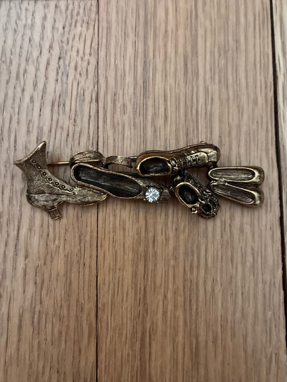New Vintage Brooch, “Antique” Dancing Shoes, 
Brass.